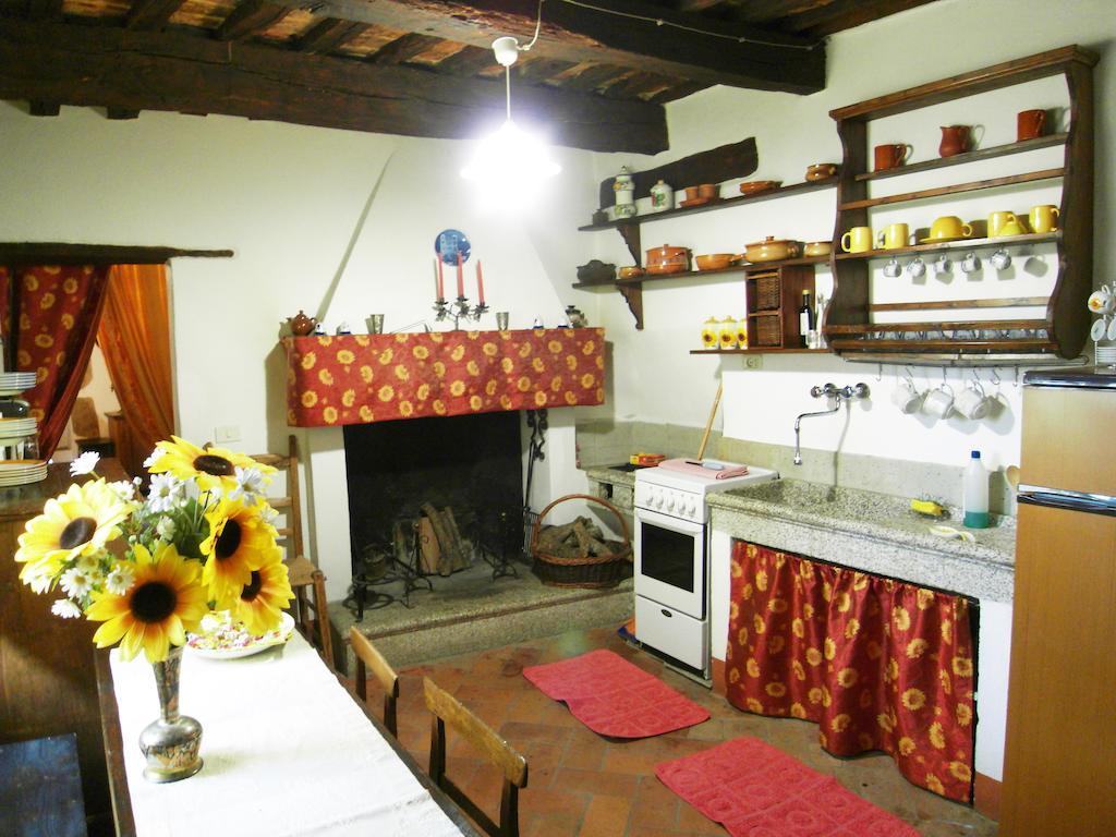 Guest House Il Borgo Di Sempronio Semproniano Room photo